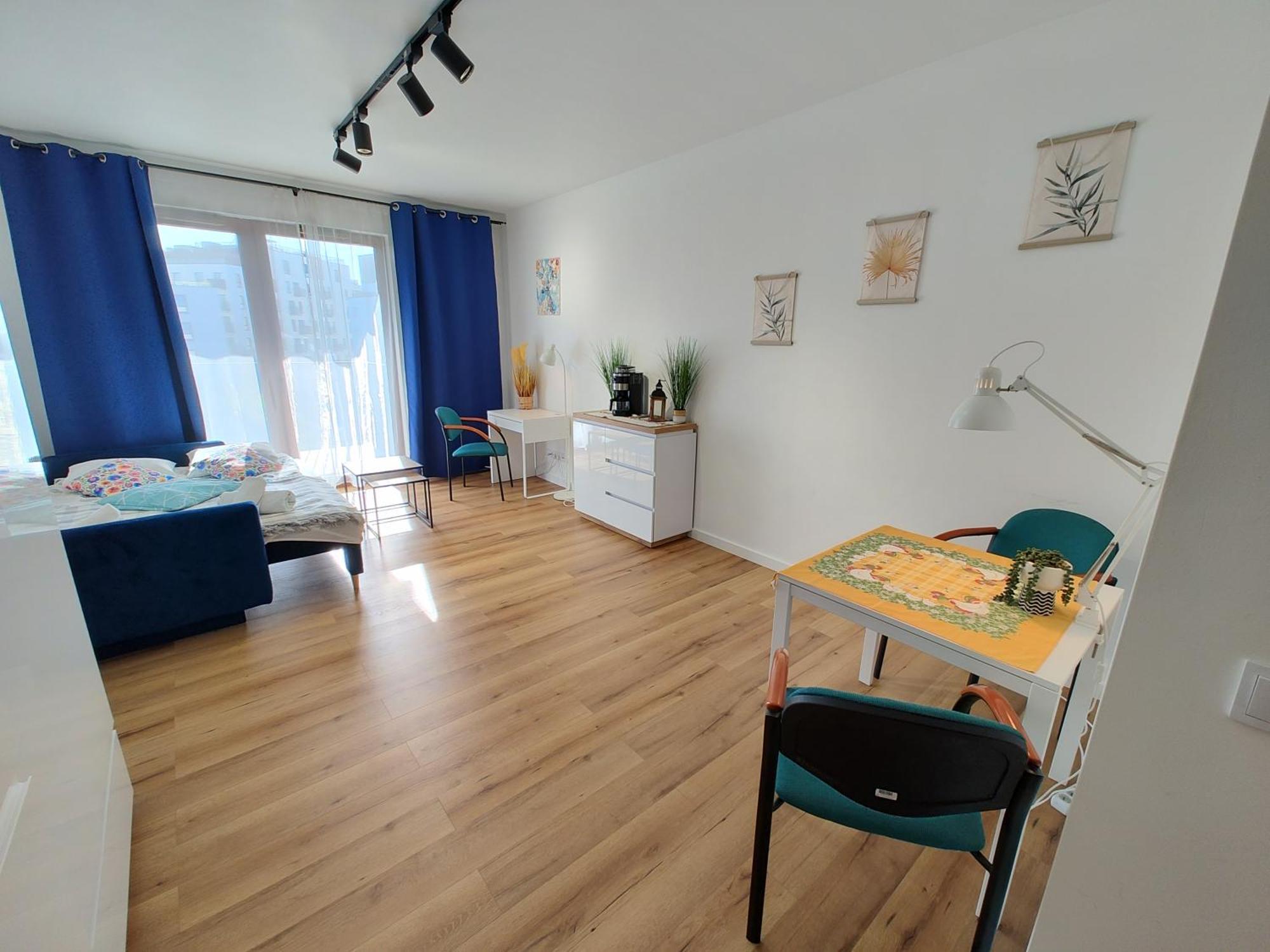 Uroczy Apartament Z Miejscem Na Auto W Garazu Lejlighed Warszawa Eksteriør billede
